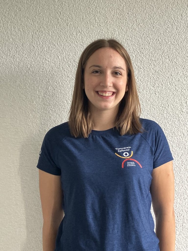 Leonie Moser, Übungsleiterin beim TV Safental